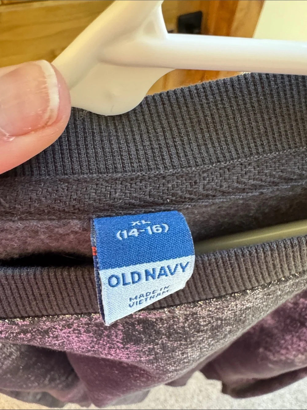 Old Navy Black and White Speckled Crewneck Sweatshirt